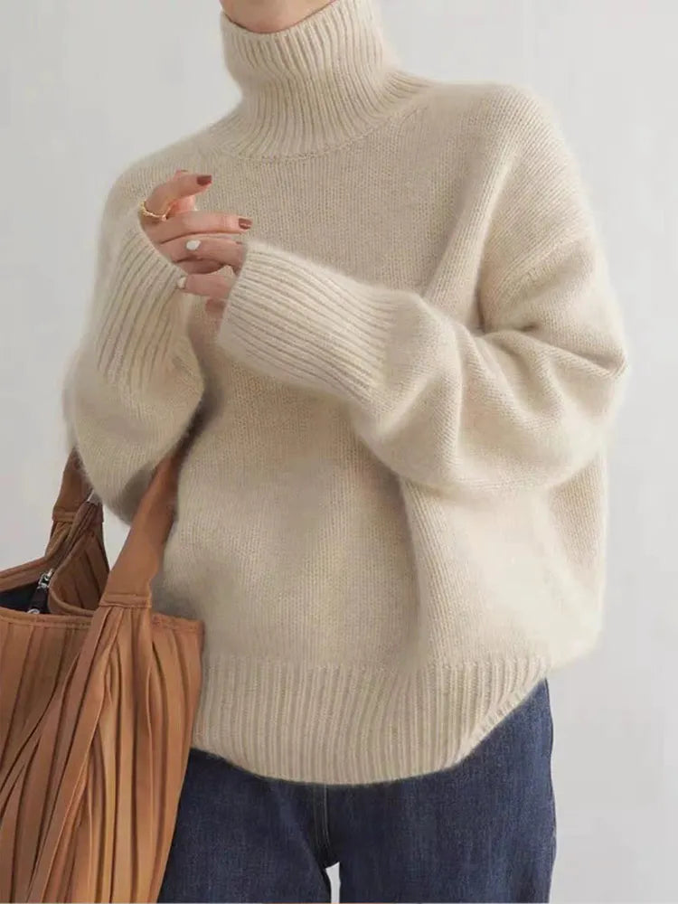 Sofia - Knitted Turtleneck