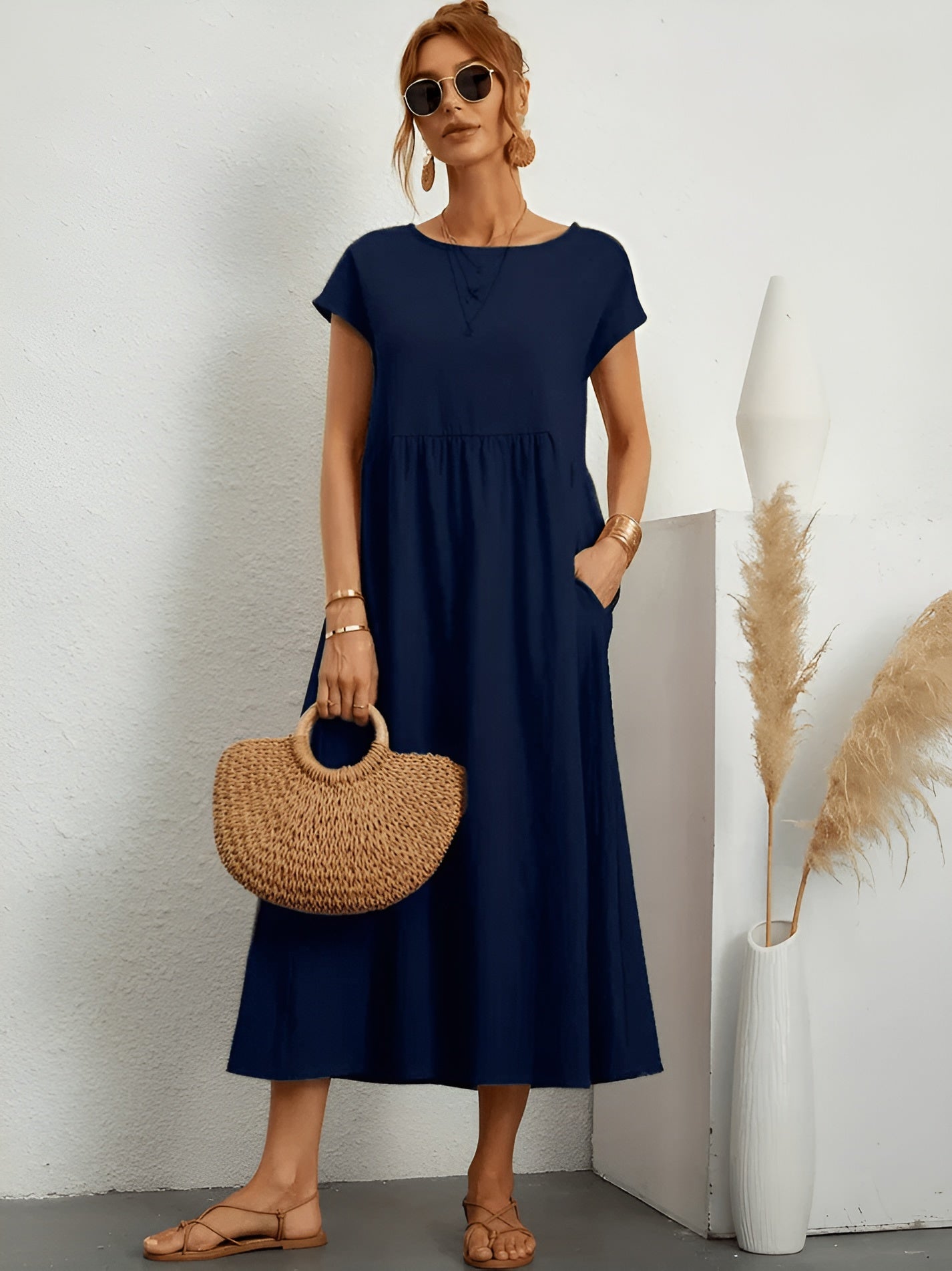 Belinda - Elegant Midi Dress