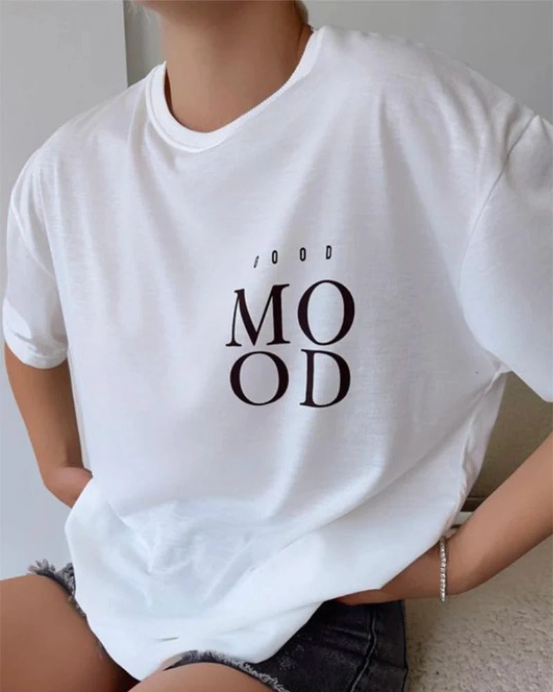 The Mood Chic Tee