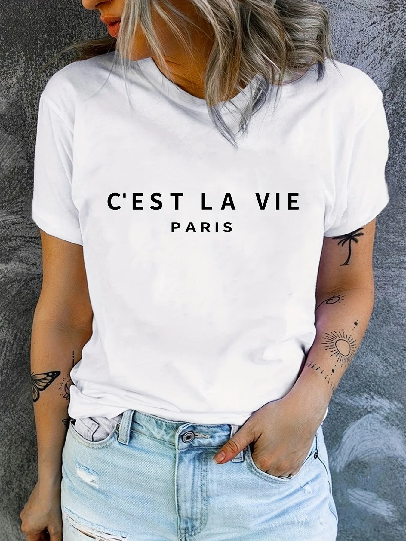 The C'est La Vie Chic Tee