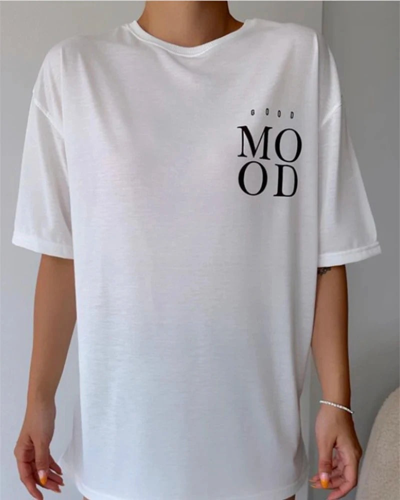 The Mood Chic Tee